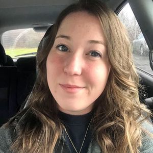 Meet your Posher, Carolyn